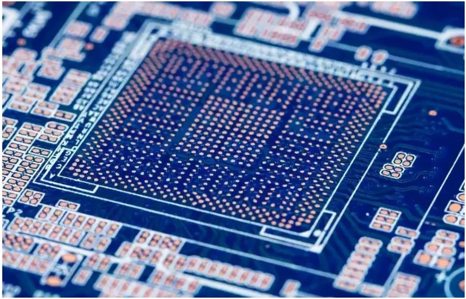 如何選擇安全環(huán)保的PCB板清洗方式？